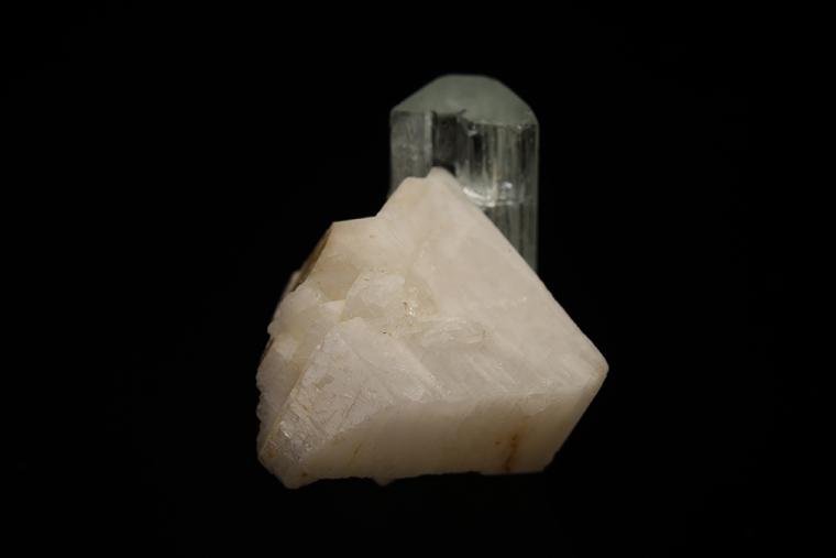 BERYL var. Aquamarine