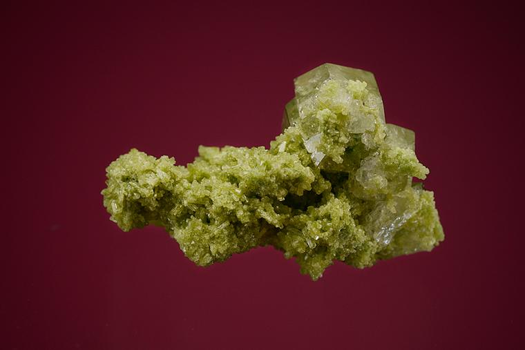 GROSSULAR on DIOPSIDE