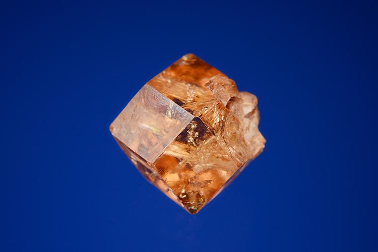 GROSSULAR var. Hessonite