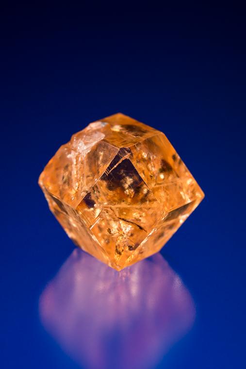 GROSSULAR var. Hessonite