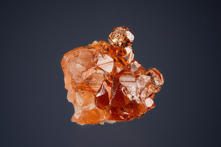 GROSSULAR var. Hessonite