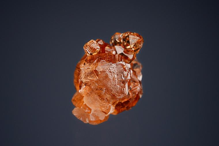 GROSSULAR var. Hessonite
