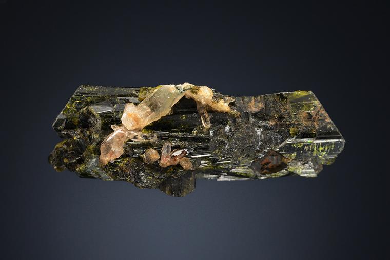 EPIDOTE