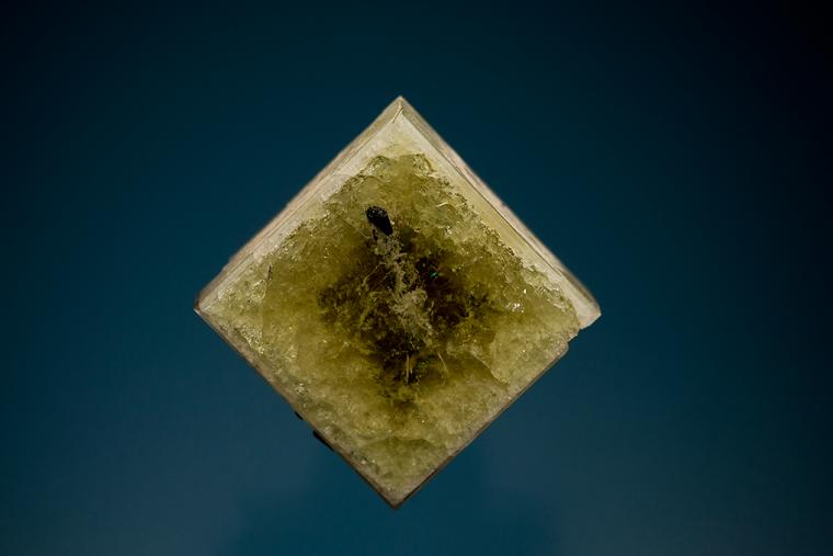 LEUCOPHANITE