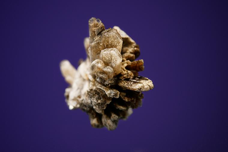 HOWLITE