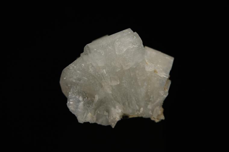 LEUCOSPHENITE