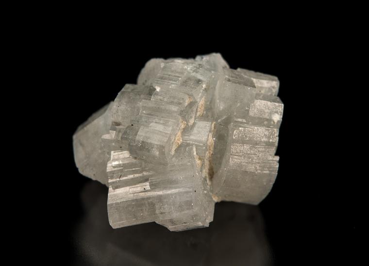 LEUCOSPHENITE