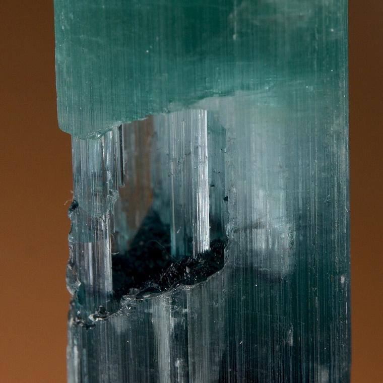 ELBAITE