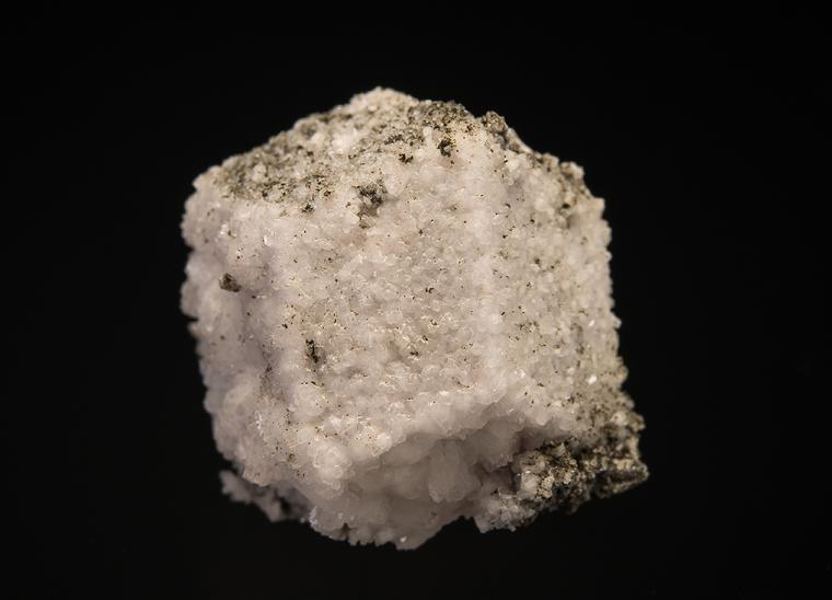 SODALITE var. Hackmanite