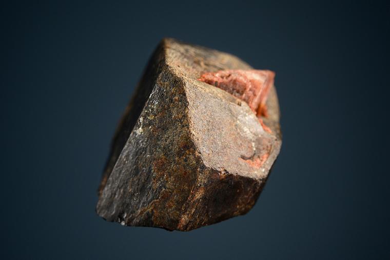 EUXENITE-(Y)