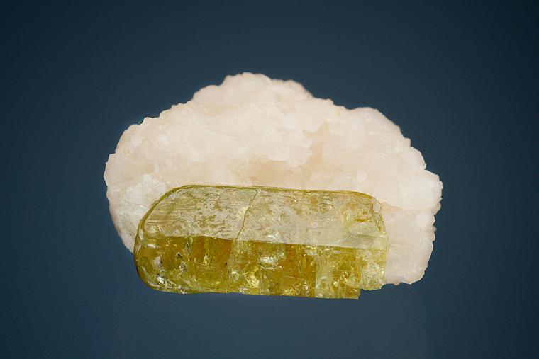 FLUORAPATITE