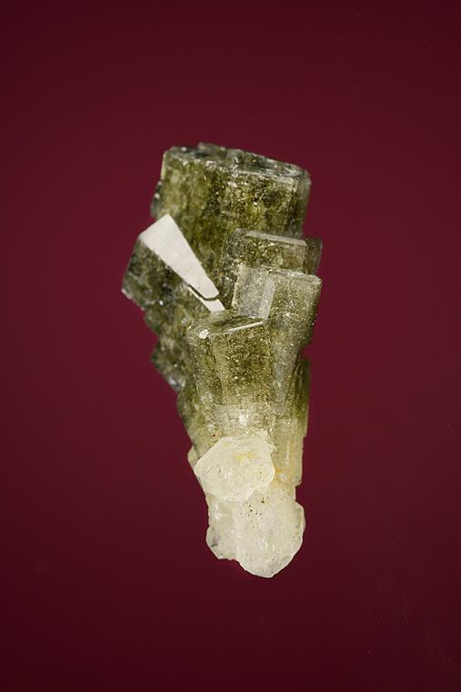 FLUORAPATITE