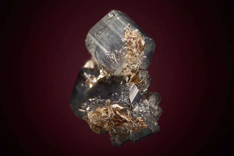 APATITE with MUSCOVITE