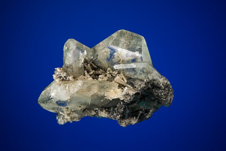ANGLESITE with MIMETITE