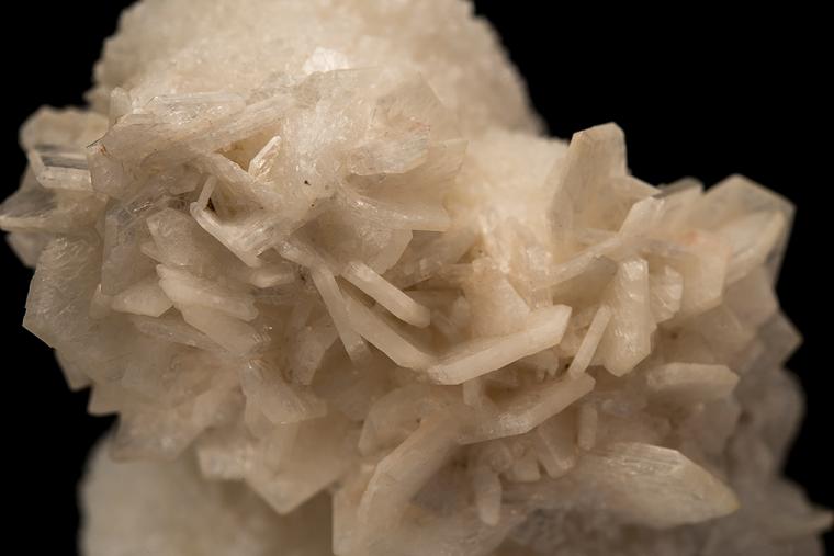 BARRERITE on QUARTZ