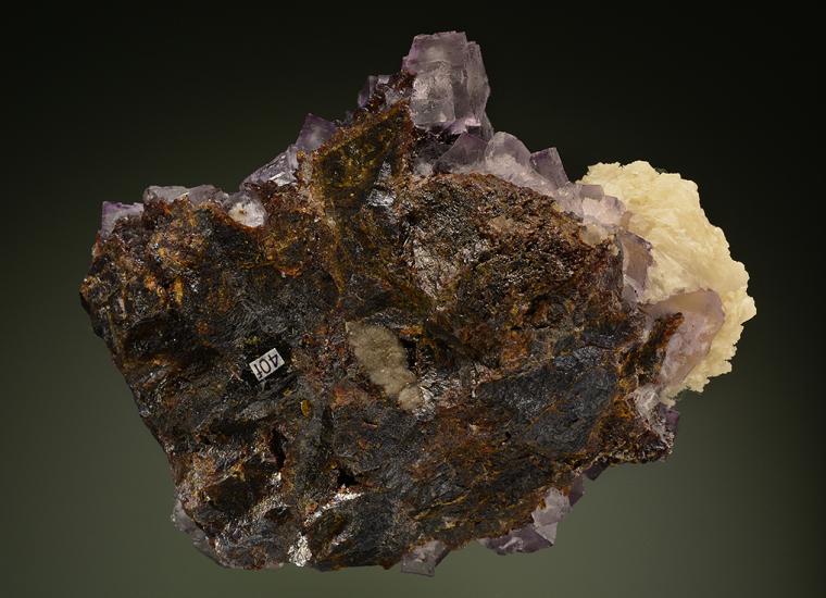 FLUORITE with BARITE on SPHALERITE