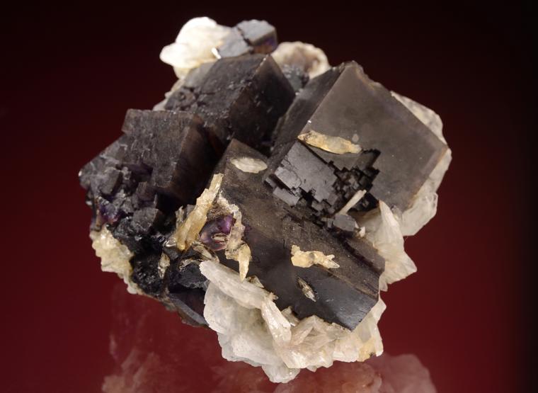 BARITE on FLUORITE