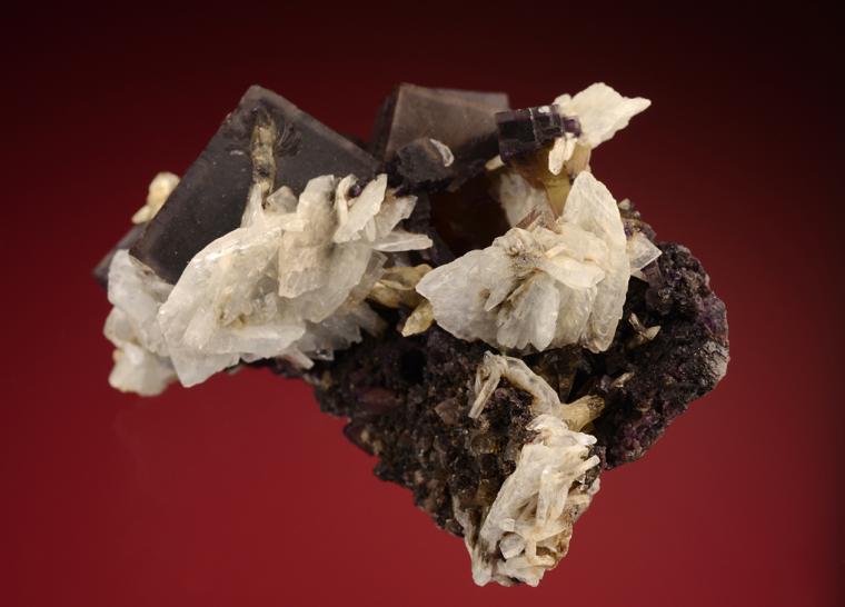 BARITE on FLUORITE