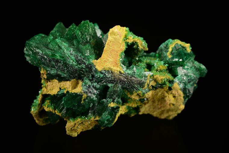FERRILOTHARMEYERITE with CUPROADAMITE