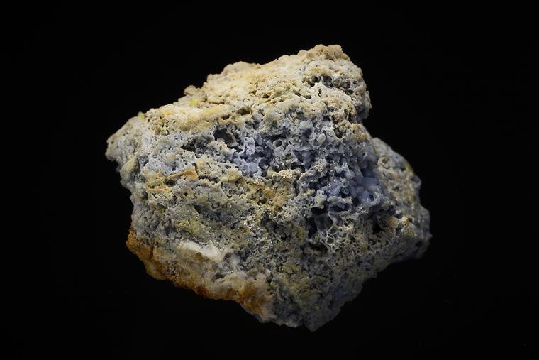 PLUMBOGUMMITE