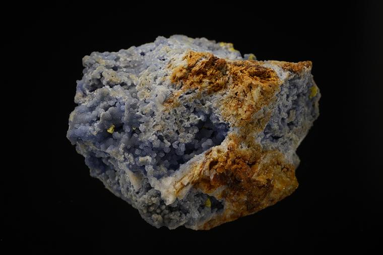 PLUMBOGUMMITE
