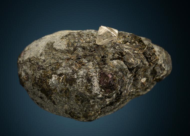 DIAMOND (repaired)