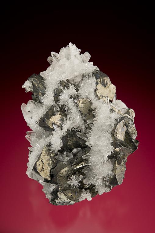 TETRAHEDRITE with QUARTZ