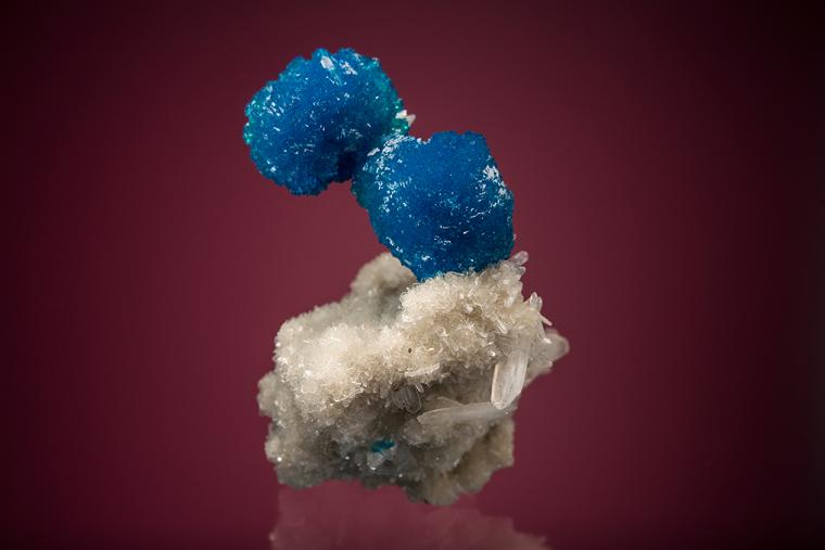 CAVANSITE