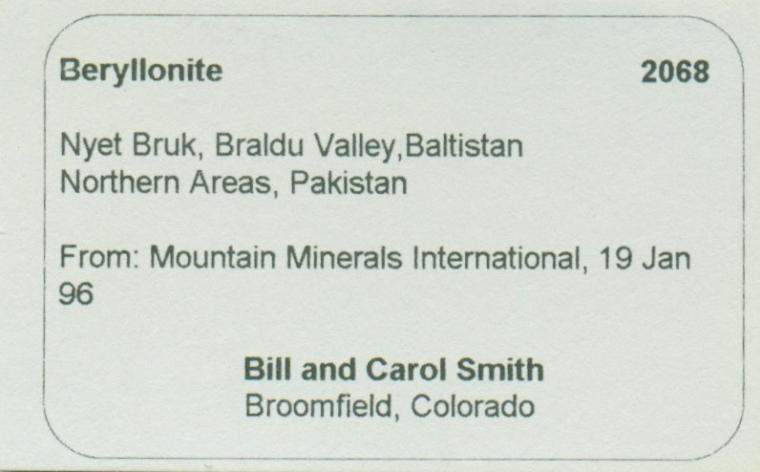 BERYLLONITE (repaired)