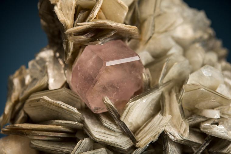 APATITE on MUSCOVITE