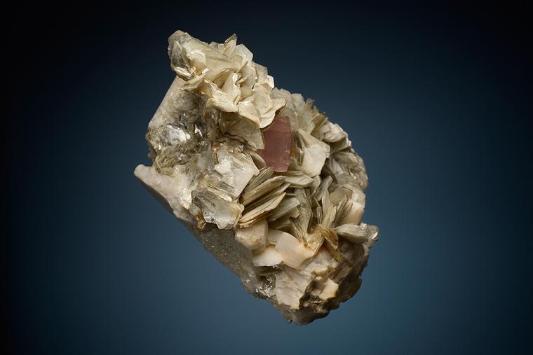 APATITE on MUSCOVITE