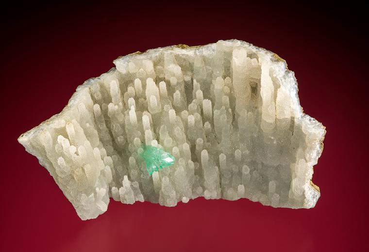 APOPHYLLITE on QUARTZ