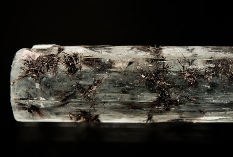 BERYL with TANTALITE-(Mn)