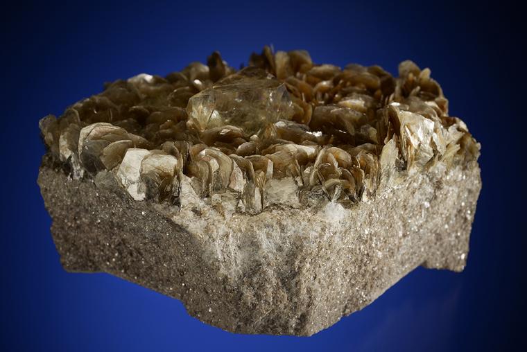 FLUORITE on MUSCOVITE