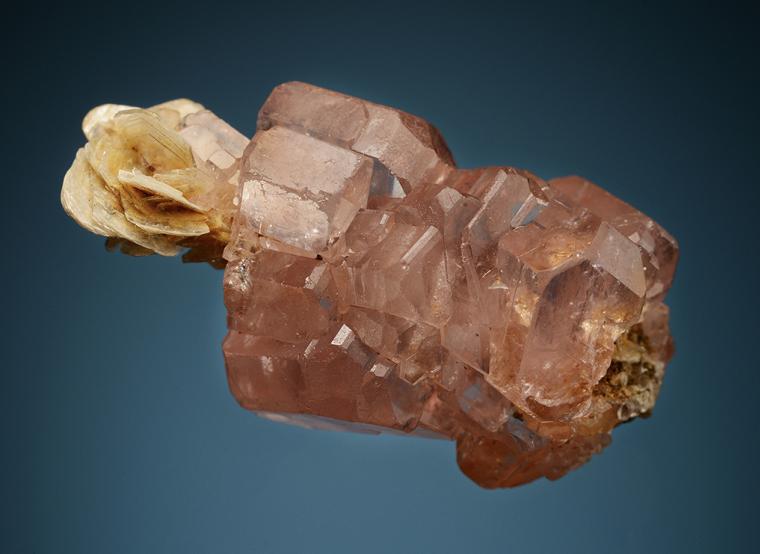 APATITE with MUSCOVITE