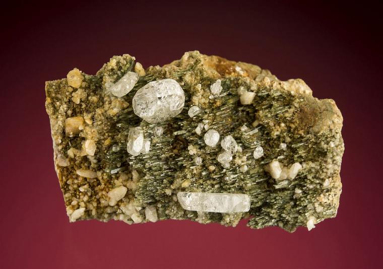 APATITE with CLINOZOISITE