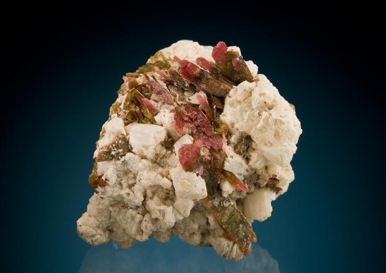 CLINOZOISITE