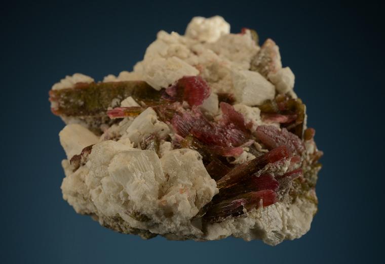 CLINOZOISITE