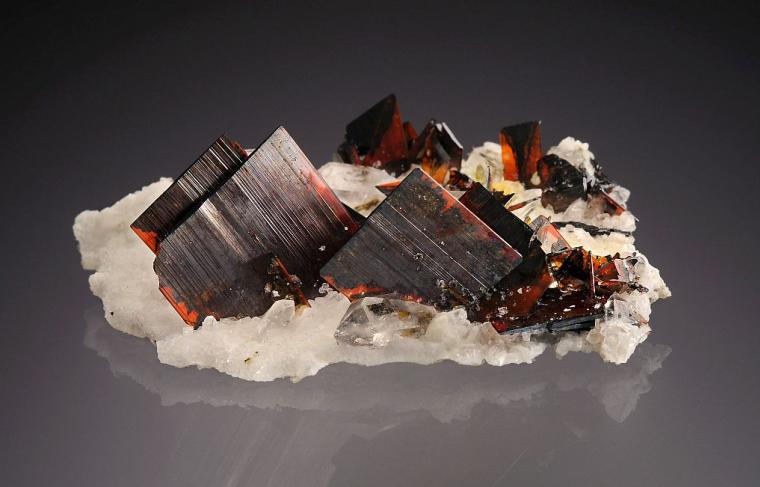 BROOKITE