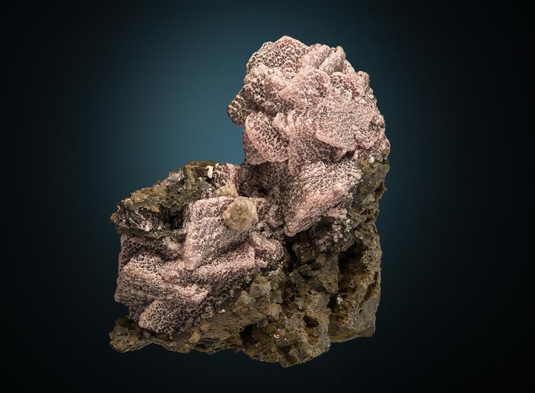 RHODOCHROSITE with FLUORITE and ARSENOPYRITE