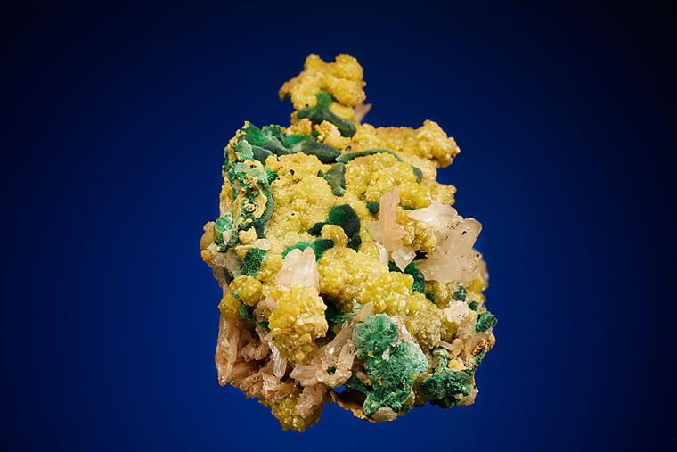 PYROMORPHITE with CERUSSITE on MALACHITE