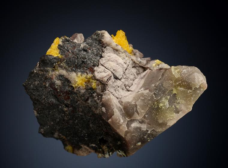 LEGRANDITE with REINERITE (type locality)
