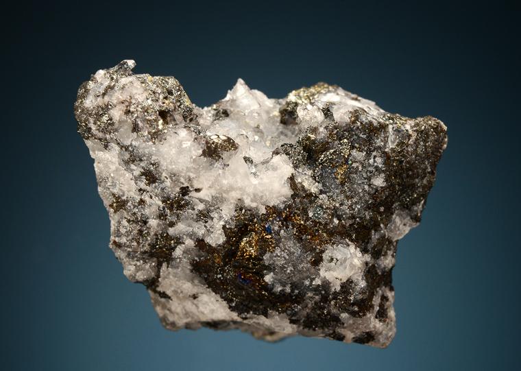 STOTTITE (type locality) with CHALCOCITE and LUDLOCKITE (type locality)