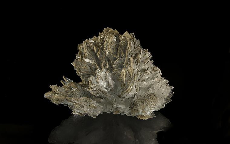 BARITE with PYRITE