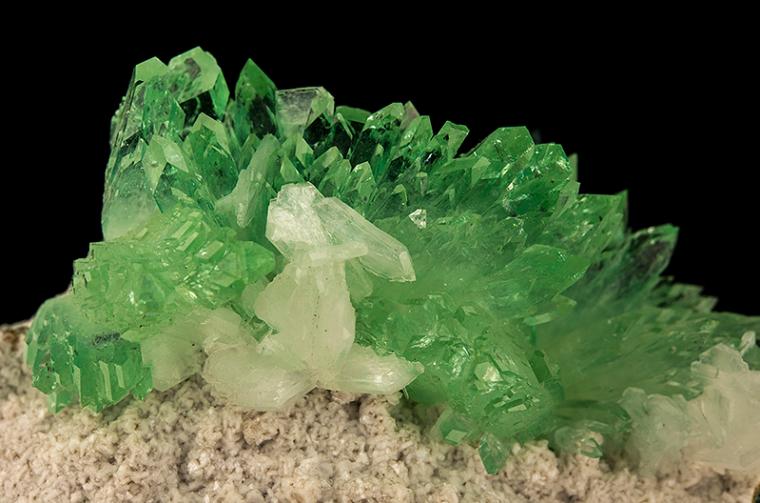 APOPHYLLITE