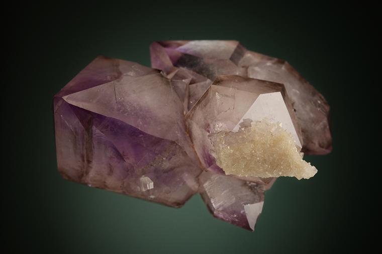 QUARTZ var. Amethyst