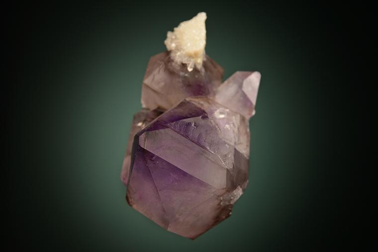 QUARTZ var. Amethyst