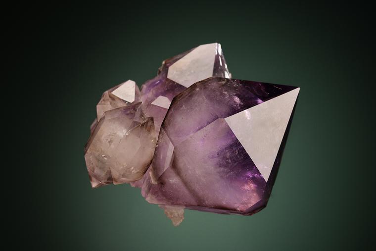 QUARTZ var. Amethyst