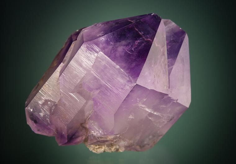 QUARTZ var. Amethyst