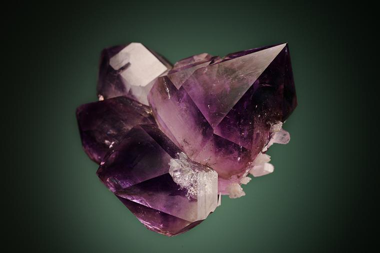 QUARTZ var. Amethyst